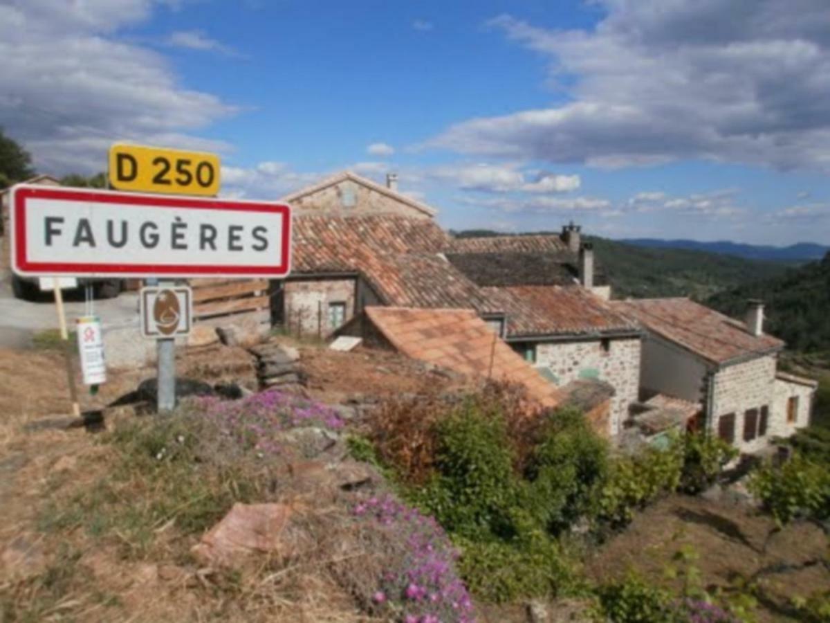 Faugeres  Gite Du Tilleul - 2 Etoiles - Domaine De L'Olivier מראה חיצוני תמונה